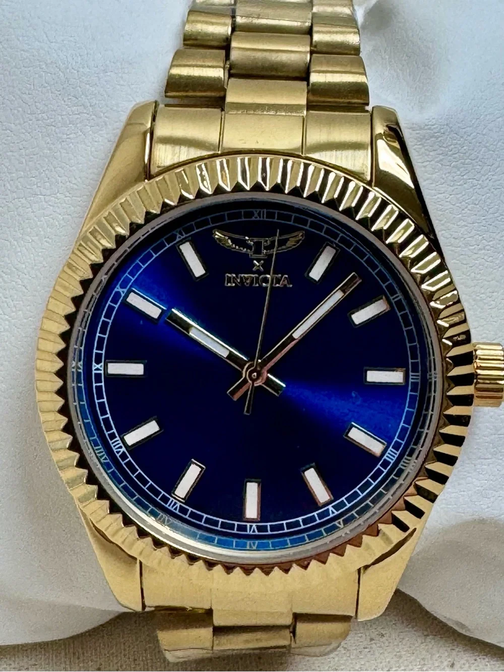 Invicta Men's Blue Dial 40mm Quartz Watch Gold-Tone Fluted Bezel NWT